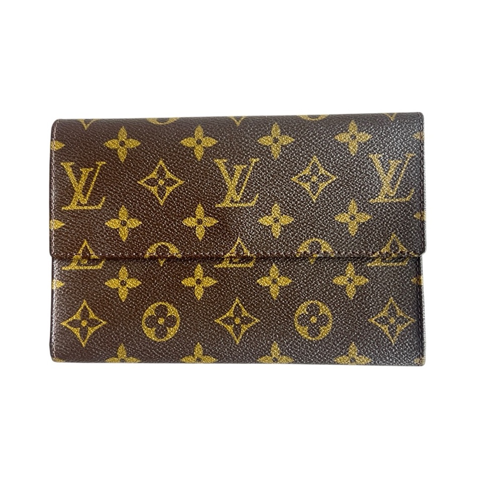 Louis Vuitton Pochette Passport Trifold wallet